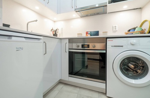 Oura Apartment | Oceanfront adorable one bedroom apart in Albufeira