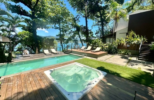Portinho Condo | Oceanfront, complete houses with 2 suites, equipped kitchen, air conditioning
