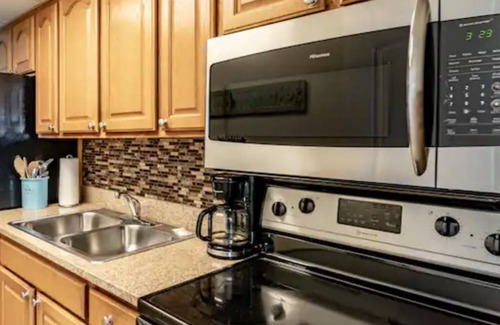 Myrtle Beach Condo | Oceanfront condo with amazing amenities steps to the beach