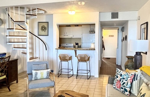 Estate Golden Rock Condo | Oceanfront Getaway; Picturesque Views