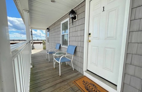 Hampton Apartment | * *Oceanfront | Hampton Beach | Pet Friendly* *