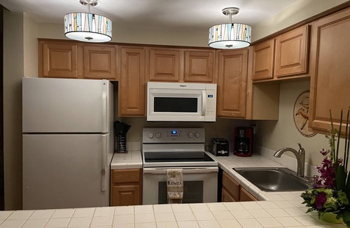 Maalaea Condo | Oceanfront, Luxurious Bed & Bedding, Air Conditioned, fast WiFi!