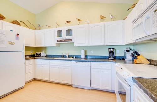 Cedar Key House | Oceanfront Oasis in Cedar Key w/2 Balconies!
