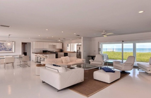 Indian River Shores House | Oceanfront Pool Home with Vacation Amenities