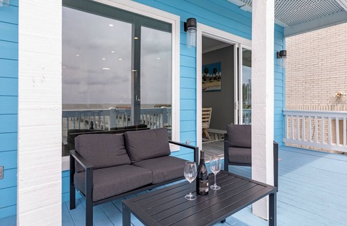 Clear Lake Shores House | Oceanfront Retreat -Steps from Kemah Boardwalk! Last Minute Deals 832 628 7869!