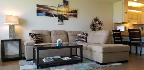 Fort Pierce Apartment | Oceanfront Tropical Paradise