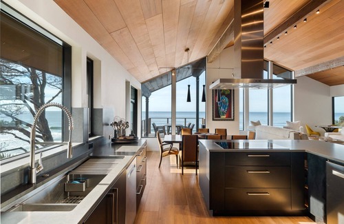 Neahkahnie Beach House | OCEANFRONT - Unobstructed views of the Pacific Ocean and NEAH-KAH-NIE Mountain