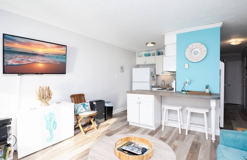 Sneads Ferry Condo | Oceanfront Views at "Loggerhead Landing"