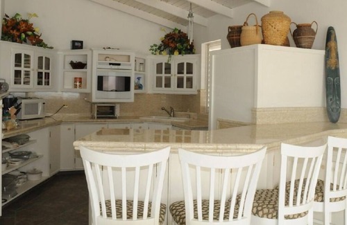 Ocean City House | Oceanfront villa on cliff with spectacular view
