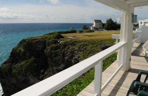 Ocean City House | Oceanfront villa on cliff with spectacular view