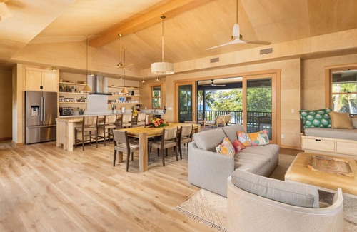 Puako House | Oceanfront Waialea Bay Home with AC