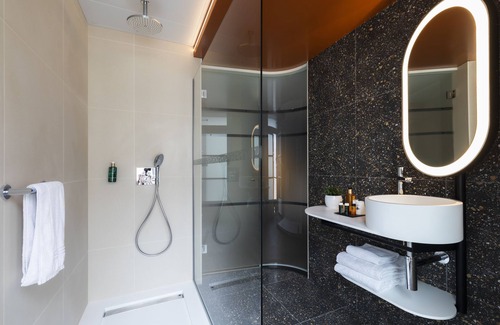 Downtown Hotel | Oceania Le Conti* Brest