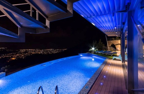 Pegeia Villa | Oceania -Modern villa with infinity pool