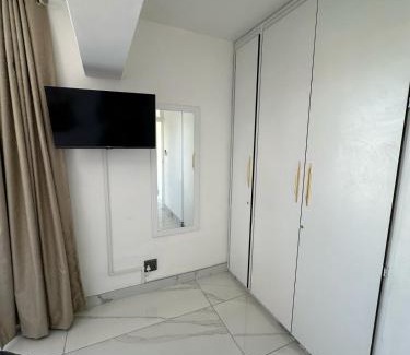 North Beach Apartment | Oceanic Luxury Apartment 76