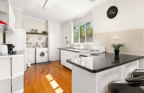 Sunderland Bay House | Oceans Rise in Sunderland Bay