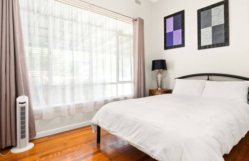 Sunderland Bay House | Oceans Rise in Sunderland Bay