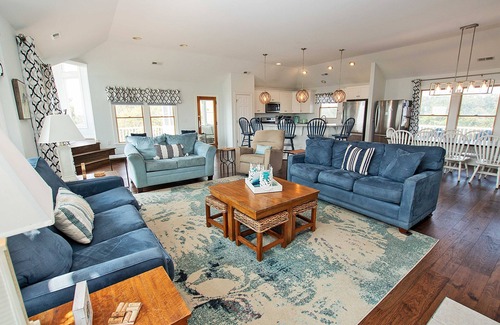 Whalehead Beach House | Oceanside, 8 BRs, ELEV, Pool, H Tub, Dogs Welcome, WW934, Howdy Hideaway