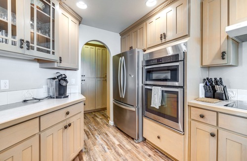 Oceanside House | Oceanside Beach Home w/180-Degree Views!