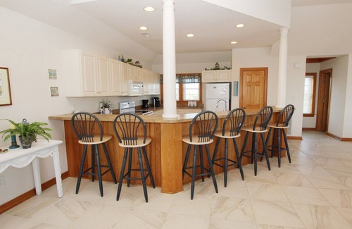 Buck Island House | Oceanside, Hot Tub, Close to Shopping, BU14, Green Grass and High Tides