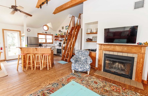 Corolla House | Oceanside, Ocean Views, Close to Beach, Wild Horses, 4x1613, Bayberry Dune