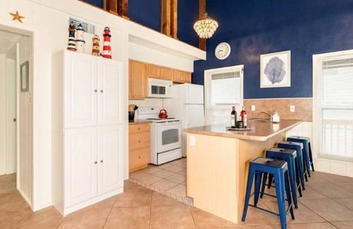 Spanish Grant House | Oceanview Beach House - steps from the beach, really close to Galveston. TipSea!