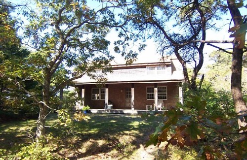 Edgartown House | Oceanviews, Walk to Beaches, Nature Preserves,
