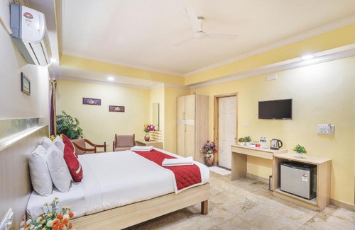 Yeshwanthpur Hotel | Octave Royal Opera