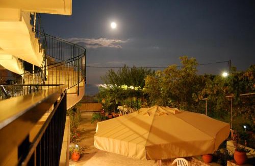Kateleios Apartment | Odyssia Apartments