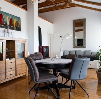 Brzac House | Officinalis - Family Vacation House