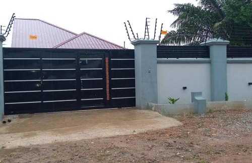 Amasaman House | OGK, Ghana