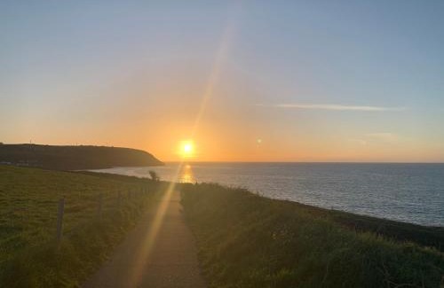 Aberporth Ski Chalet | Ogof Aberporth