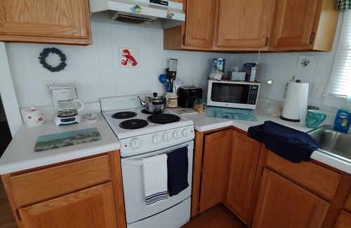 Ogunquit Cottage | Ogunquit Cottage -Walking distance to Beach & Town-2Bed/2FullBath quiet cottage