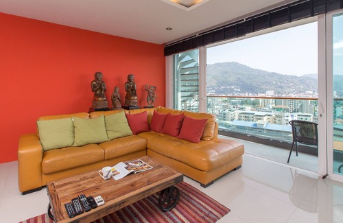 Ban Lo Long Apartment | OH-SO-SEXY RARE 3.5BR PENTHOUSE TRIPLEX