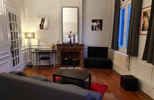 Lens Apartment | Ohana, Appartement de Charme, au Centre de Lens