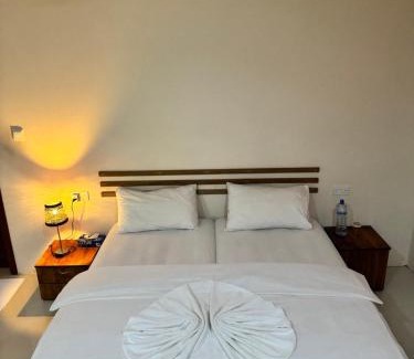 Maamigili House | Oi Beach