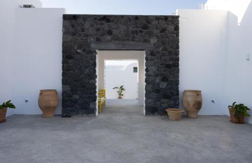 Oia Apartment | Oia Kissiri - Private Pool Villas