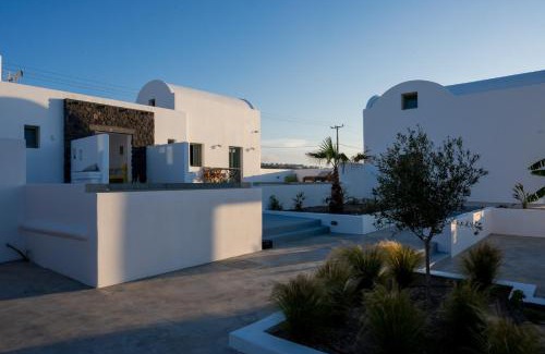 Oia Apartment | Oia Kissiri - Private Pool Villas