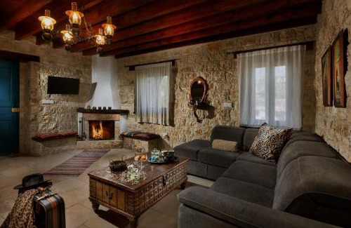 Lofou House | Oinoessa Traditional Boutique Guest Houses