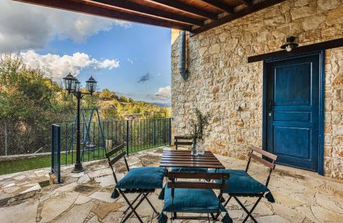 Lofou House | Oinoessa Traditional Boutique Guest Houses