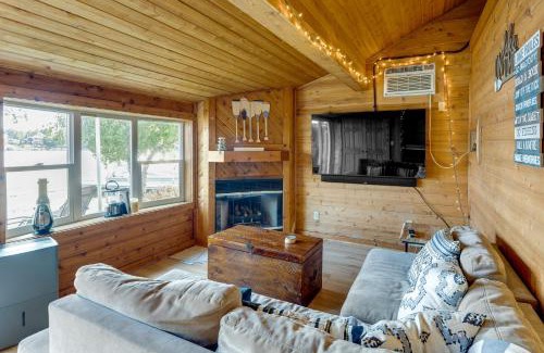 Maplewood House | Okauchee Lake Vacation Rental with Boat Dock!