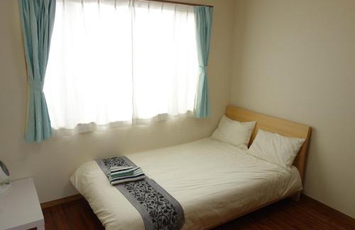 Higashimachi Apartment | Okinawa Naha Rakuraku House
