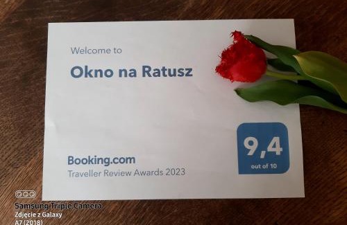 Mragowo Apartment | OKNO NA RATUSZ - Apartament De Luxe w centrum Mrągowa