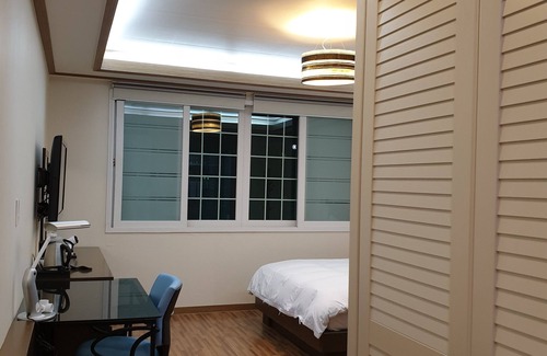 Okpo-dong Hotel | Okpo Business Hotel