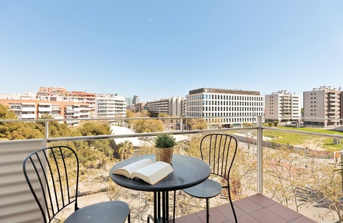 Poblenou Apartment | OLA LIVING POBLENOU BEACH ATTIC