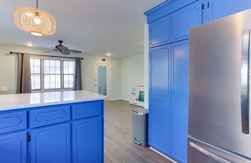 Northeast Virginia Beach Condo | Old beach - 2.5 blocks to the oceanfront