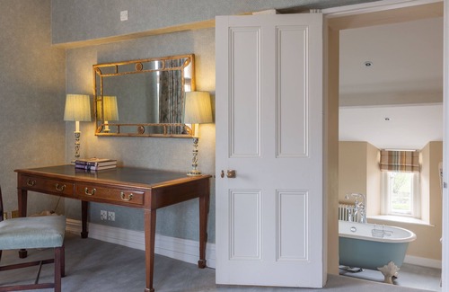 Olveston House | Old Church Farm