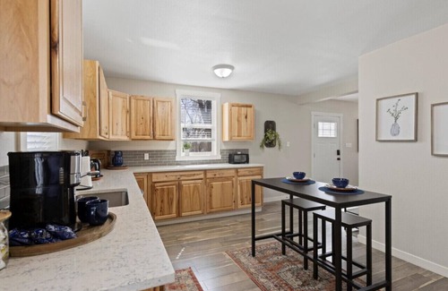 Colorado Springs House | Old Colorado City Retreat