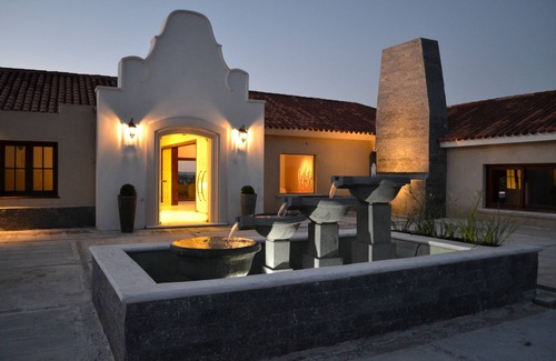 Maldonado House | Old farm bungalows and suites, close to vineyards, golf court and beach