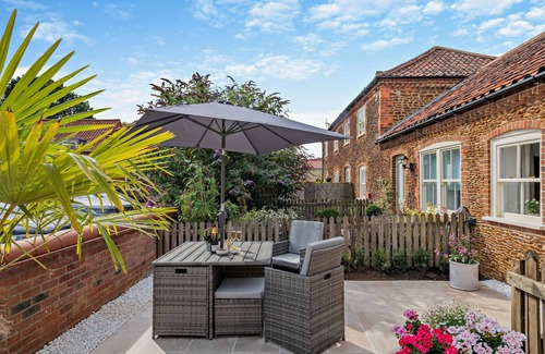 Dersingham House | Old Hall Cottage - One Bedroom House, Sleeps 2