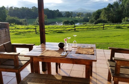 Kwa Sani Bed & Breakfast | Old Inchgarth Farmstay